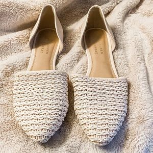 LC Woven Flat